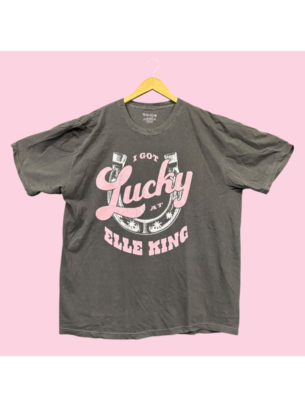 Elle King I Got Lucky At A Frreakin Men Tour Tee XXL